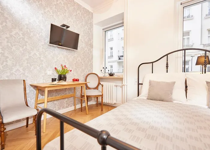 Mokotowska Place For You