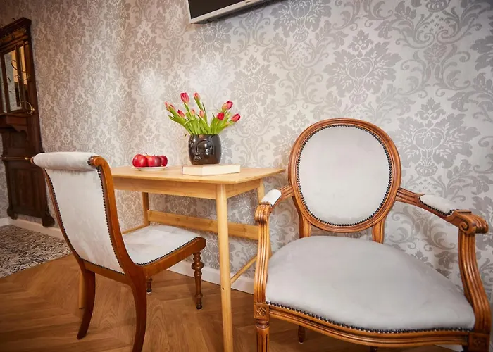 Mokotowska Place For You