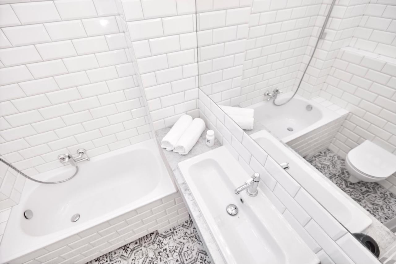 Mokotowska Place For Apartment Warsaw